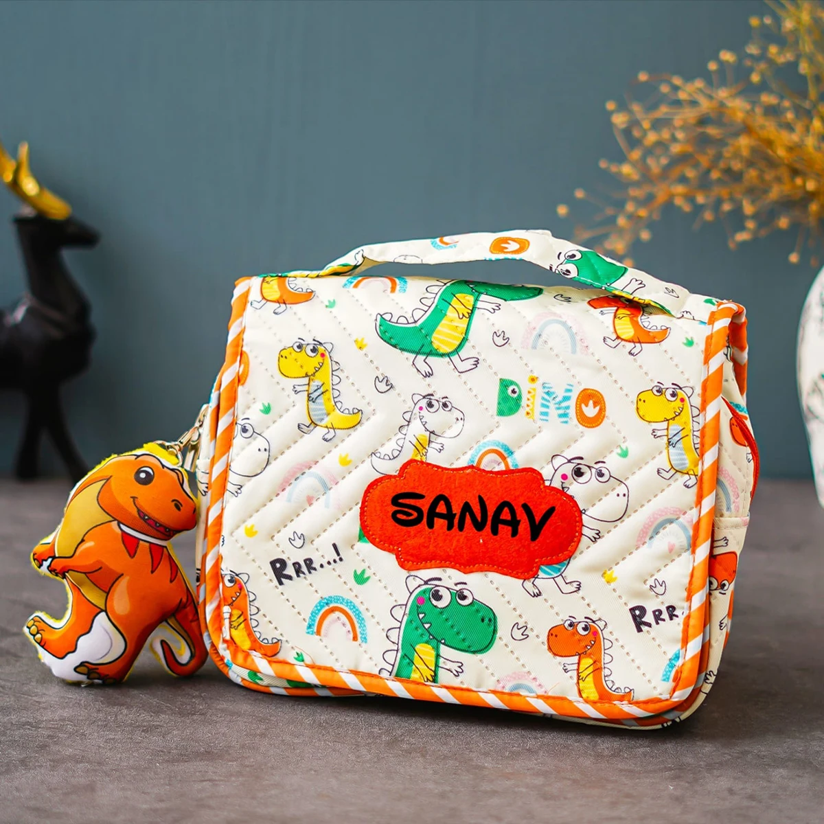 Multipurpose travel kit Dinosaur